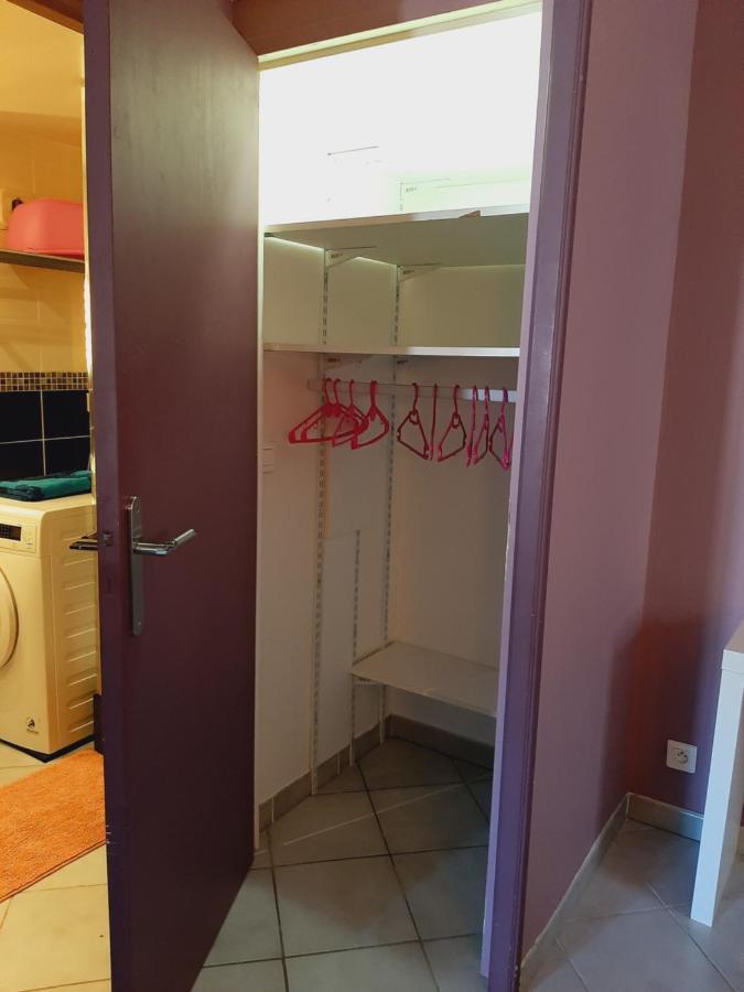 T2 Centre Ville Vue Faron 40M2 En Zone Pietonne 4Eme Etage Toulon Exterior photo
